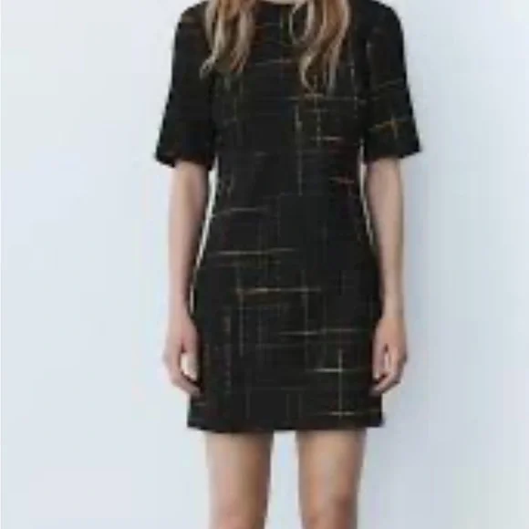 zara short textured dress SHORT TEXTURED DRESS - White / Pink